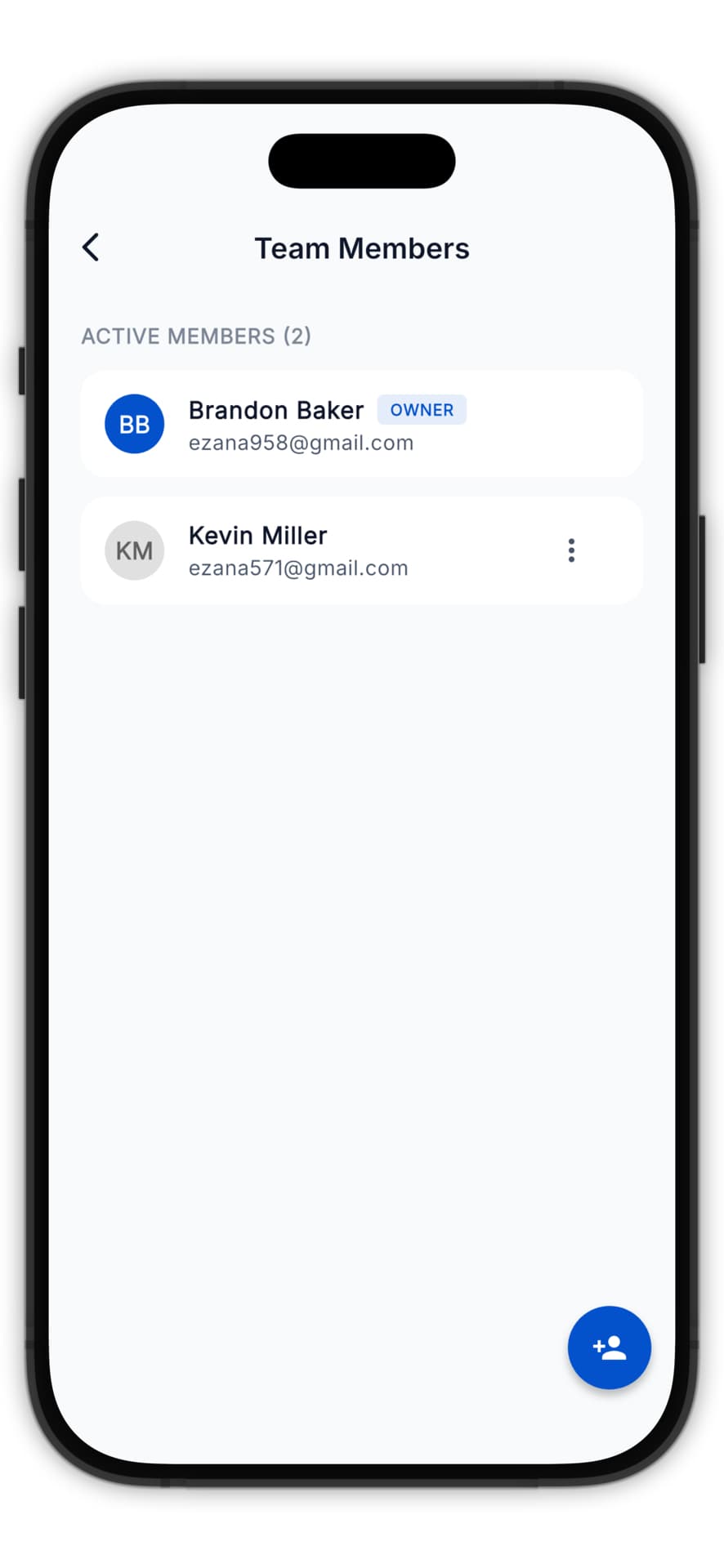 Team members list showing owner and technicians